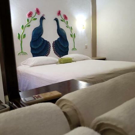 Hotel Y Club Campestre Altos Paraiso ปูแอร์โตเอสกอนดิโด ภายนอก รูปภาพ