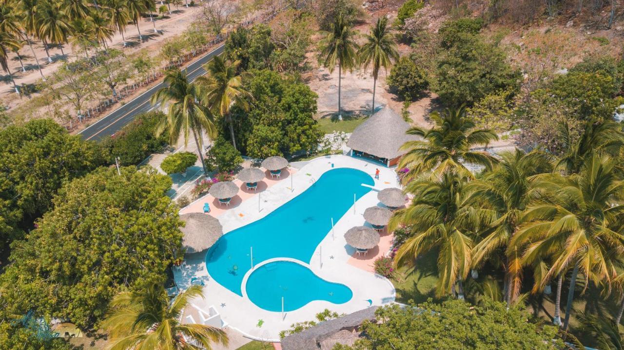 Hotel Y Club Campestre Altos Paraiso ปูแอร์โตเอสกอนดิโด ภายนอก รูปภาพ